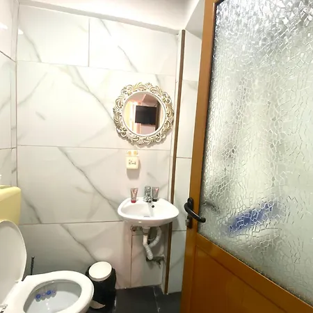 At-salaj2 Guest house Vlore